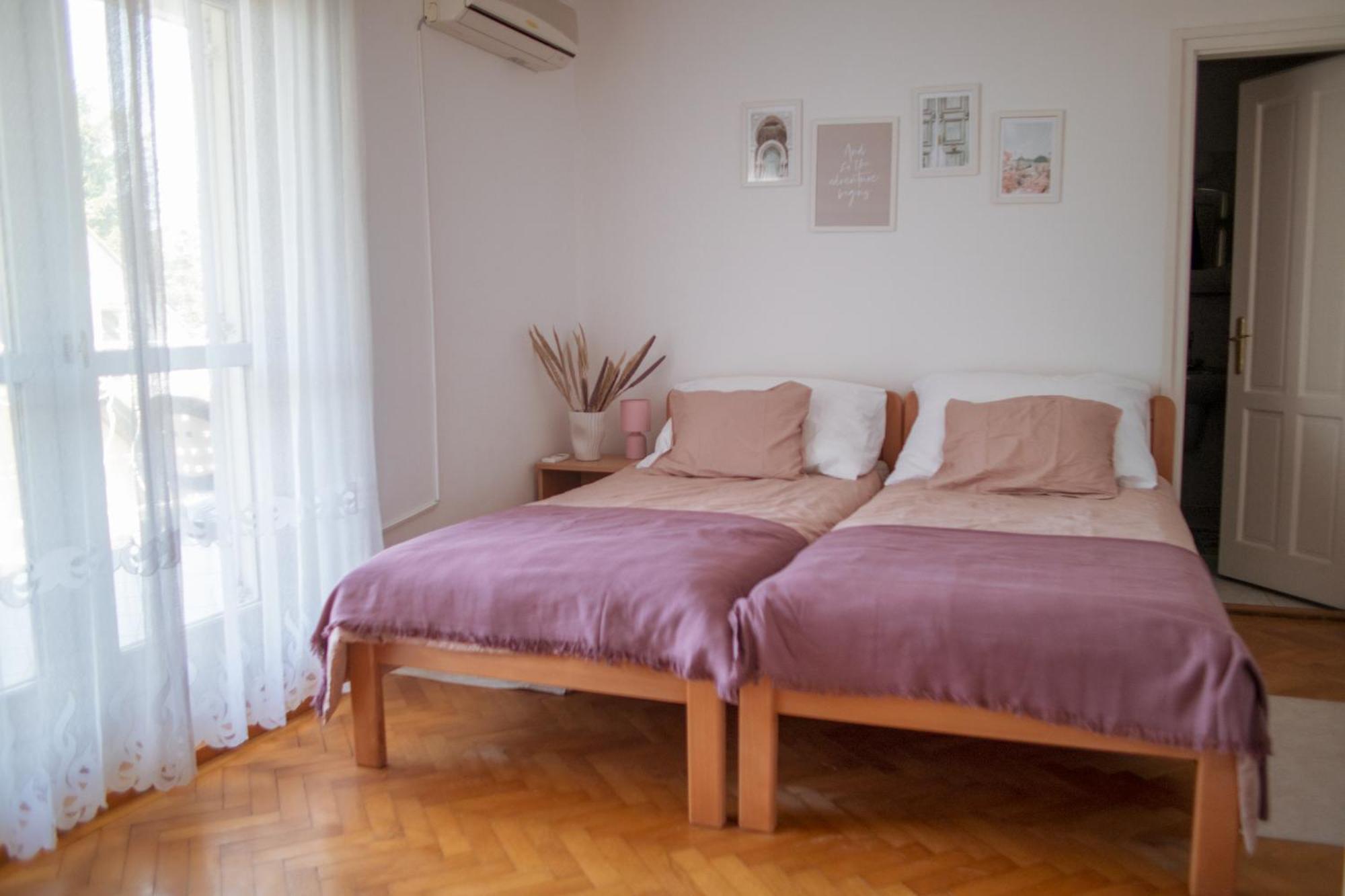 Bella Villa Apartmanhaz Zamardi Luaran gambar