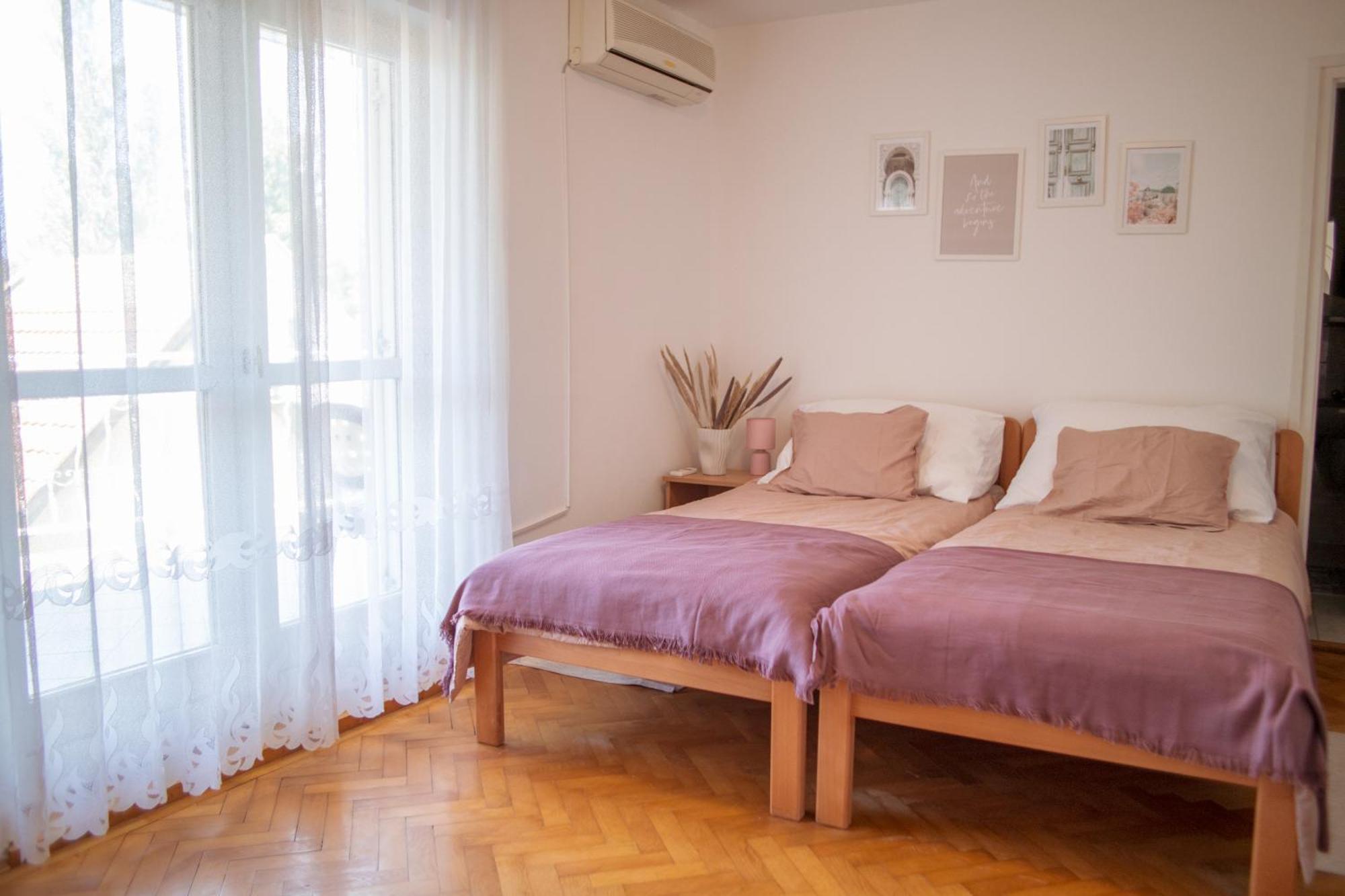 Bella Villa Apartmanhaz Zamardi Luaran gambar